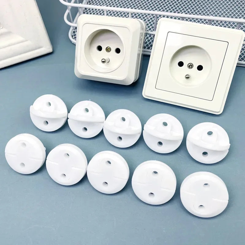 White Electrical Safety Socket Protective Cover Baby Care Safety Guard